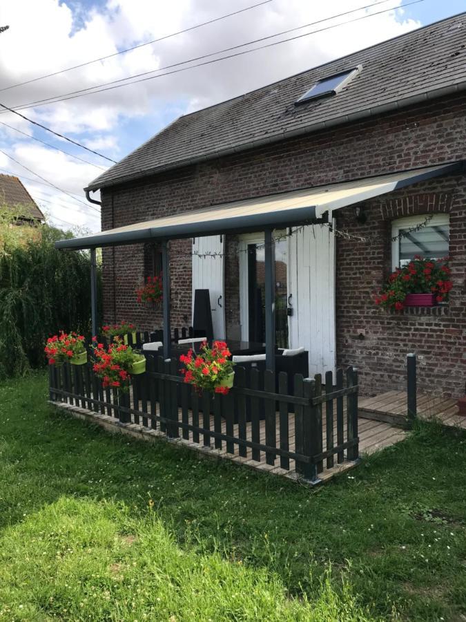 Chambre D'Hotes "Coquelicot" Nurlu Eksteriør billede